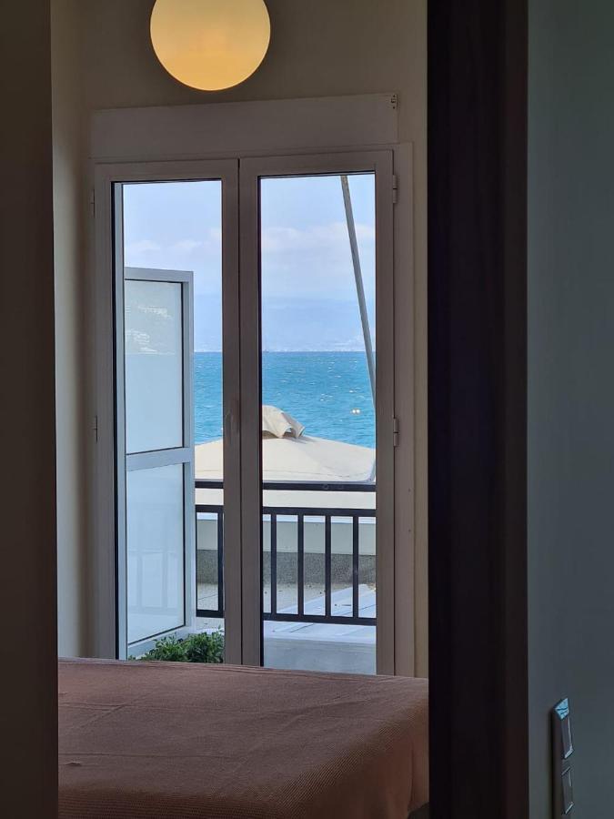 Grace Seaside Leilighet Loutraki  Eksteriør bilde